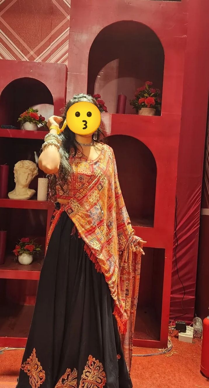 Clothes  - Main physical image