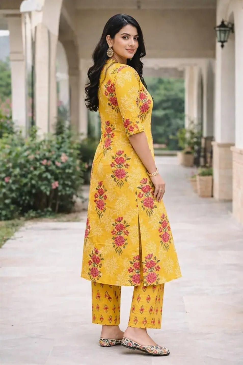 Premium Fine floral cotton kurti palazza set - back view