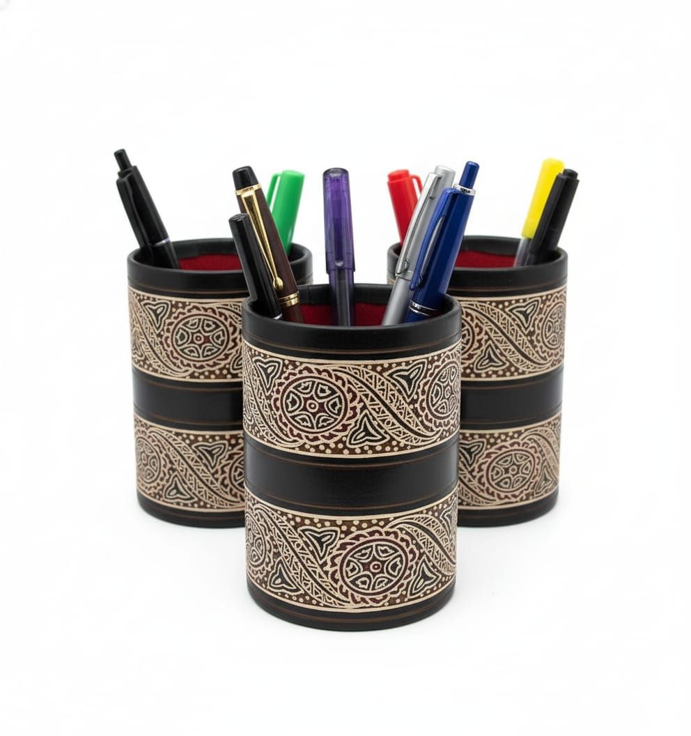 Handcrafted Hand-Painted Genuine Leather Pen Holder Stand