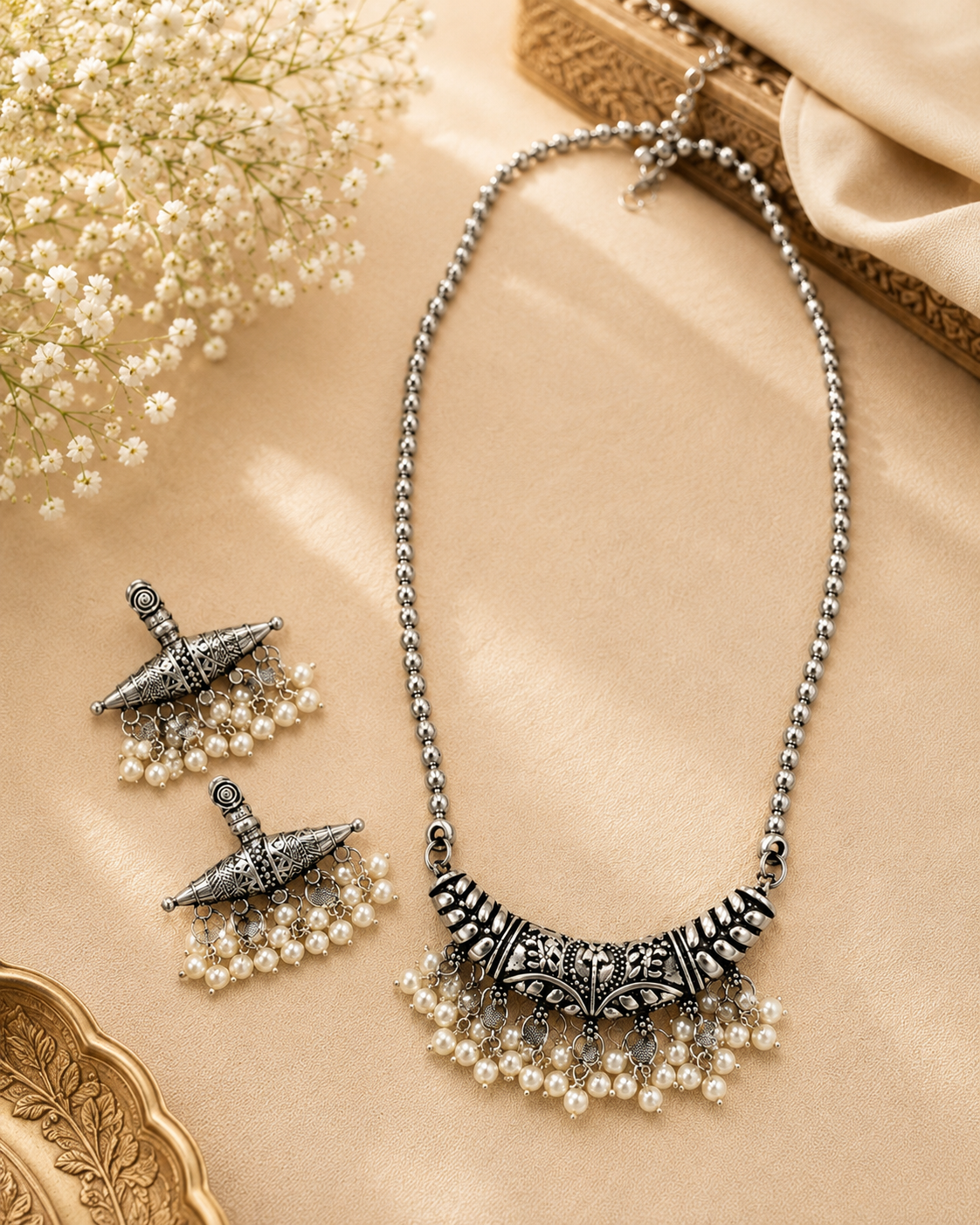 Chandrika Oxidised Necklace Set : Elegant and timeless, the Banjaaransoul Chandrika Pearl Necklace Set blends traditional oxidised artistry with delicate pearl accents, creating a graceful statement f - detail view